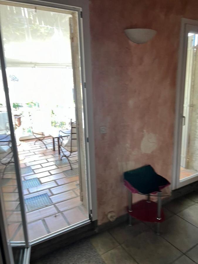 La Maison Sur La Place Aigues-Mortes Exteriör bild